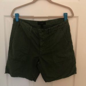 NWOT J.Crew Olive Linen/Cotton 7” inseam shorts